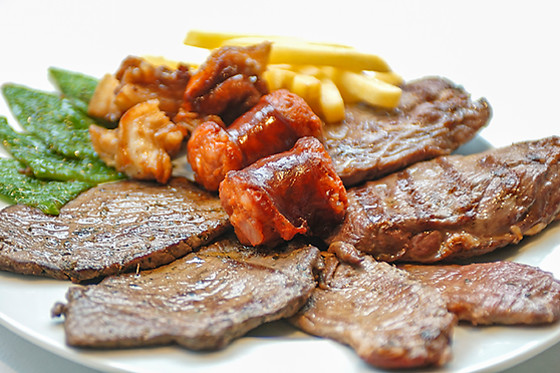 Restaurante Abrasador El Cercado en Alcútar (Granada)