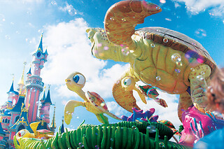 Disneyland París en Familia 1 día / 1 parque
