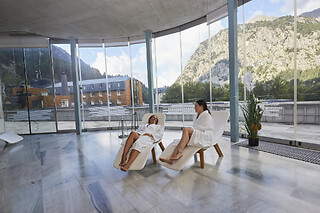 Un circuito termal y un masaje para 1 en Hotel Resort Balneario de Panticosa en Panticosa (Huesca)