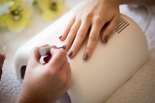 Una manicura basic para 1 en Corporea Bioestética en Madrid