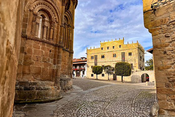 PALACIO DE VELARDE - photo 12