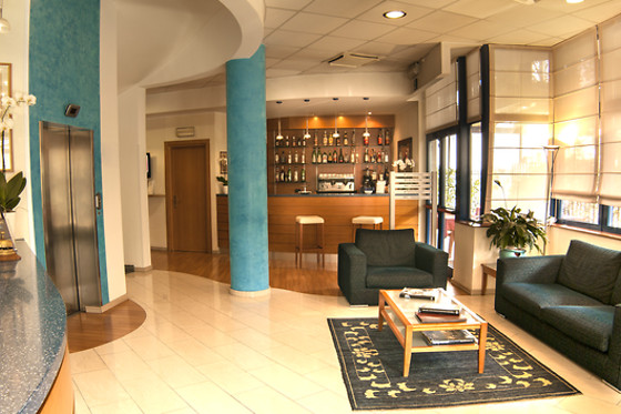 Welcome Hotel - photo 2