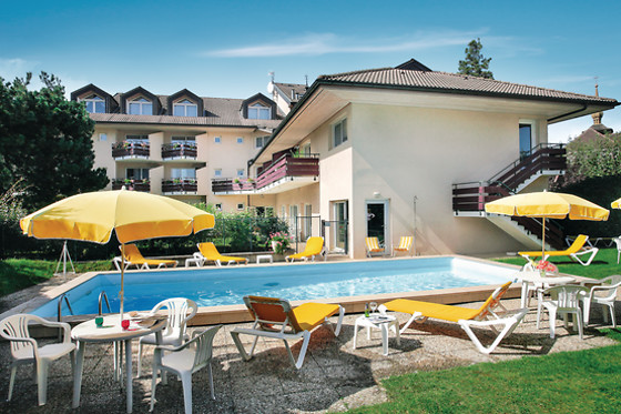Hotel The Originals Thonon-les-Bains L'Arc-En-Ciel - photo 0