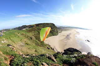 Vuelo en parapente en Gijón (Asturias)