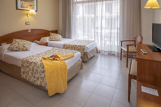 Hotel GHT Costa Brava****en Tossa de Mar (Girona)