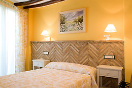 HOTEL RURAL EL PILARET Y VILLA SAN JORGE