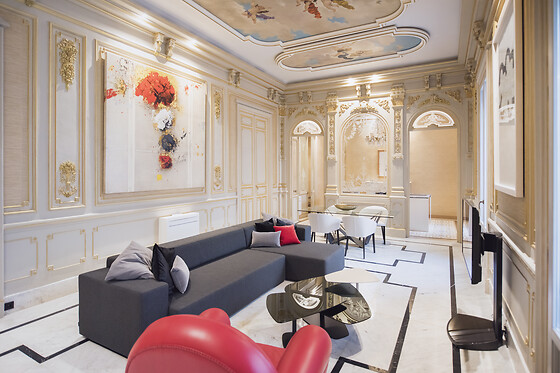 Una noche en suite con desayuno para 2 en Palacio Salvetti Suites**** en Alicante