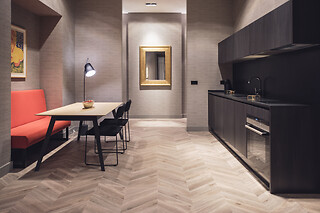 Una noche en suite con desayuno para 2 en Palacio Salvetti Suites**** en Alicante