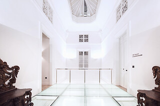 Una noche en suite con desayuno para 2 en Palacio Salvetti Suites**** en Alicante