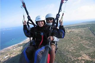Un vuelo en parapente biplaza para 1 en Parapente Santa Pola en Santa Pola (Alicante)