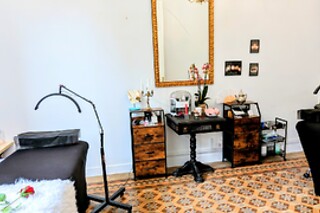 Una pedicura para 1 en Mirik Beauty en Barcelona