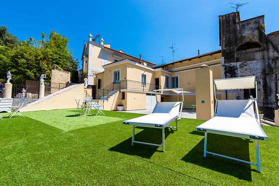 Monca's House - photo 5