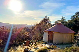 Una noche en una Yurta Mongola para 2 en Terra del Congost en Castissent (Lleida)