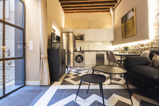 Dos noches en apartamento para 2 en Apartamentos Virgen Blanca en Toledo