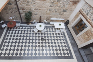 Dos noches en apartamento para 2 en Apartamentos Virgen Blanca en Toledo