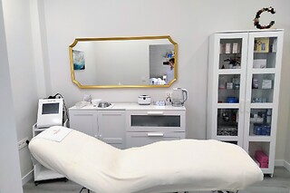 Un curso de maquillaje para 1 en Centro de Estética Carmen en Palencia