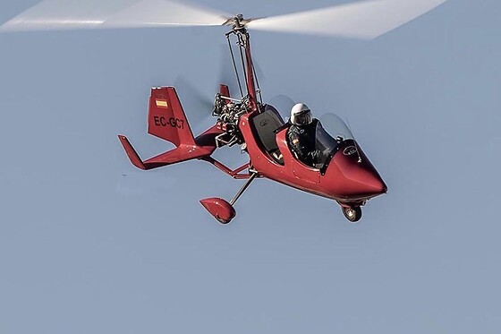 Un vuelo en autogiro para 2 en Cota 300 Aviación en Daganzo de Arriba (Madrid)