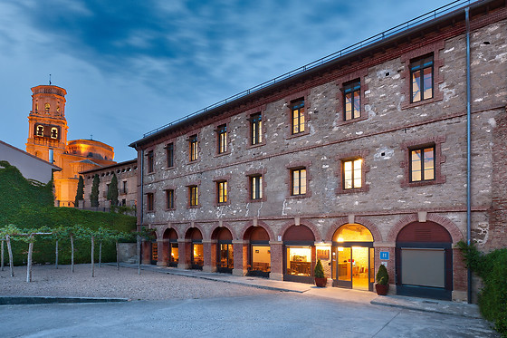 Hospedería de Alesves en Villafranca (Navarra)