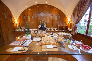 Una comida o cena para 2 en Hotel Grèvol Spa**** en Llanars (Girona)