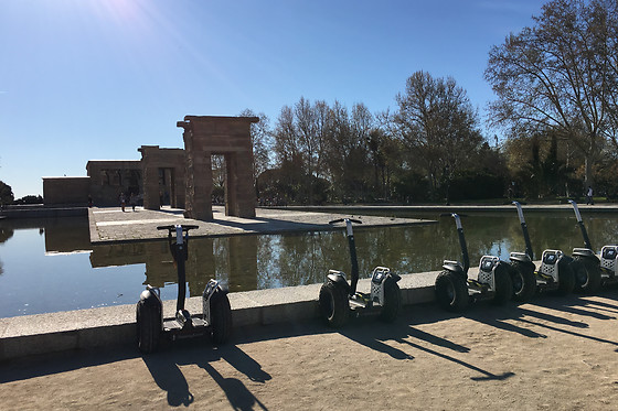 Un tour en segway para 2 en SegCityTours en Madrid