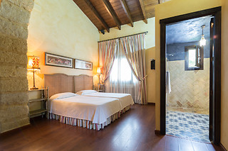 Una noche con experiencia bienestar para 2 en La Casona de Calderón**** en Osuna (Sevilla)