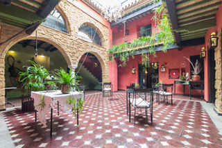Una noche con experiencia bienestar para 2 en La Casona de Calderón**** en Osuna (Sevilla)