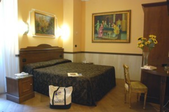 Marco Polo Hotel - photo 1