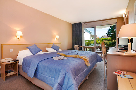 Hotel The Originals Thonon-les-Bains L'Arc-En-Ciel - photo 3